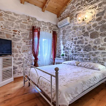 Petra By Interhome Vakantiehuis *