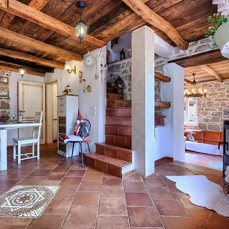Petra By Interhome