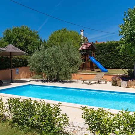 Petra By Interhome *